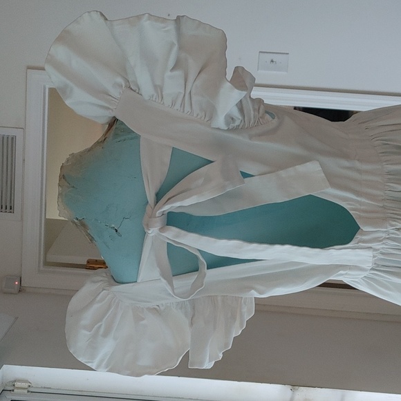 Making the cut beach backless wedding dress tiered M Project Runway pockets - Picture 5 of 14